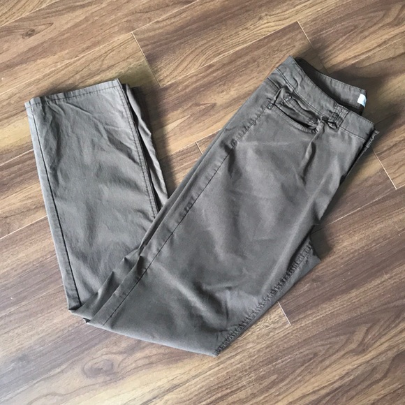Reitmans brown stretchy pant - Picture 2 of 5